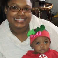 Stephanie Raine Photo 17