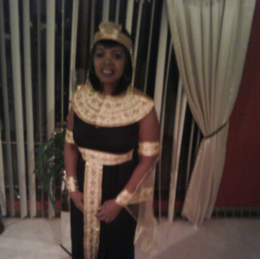 Beverly King Photo 8