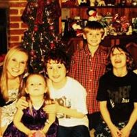 Lisa Maloney Photo 19