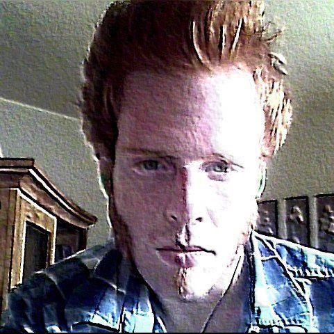 Tyler English Photo 5