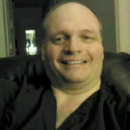 Jamie Holmes Photo 5