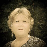 Evelyn Frazier Photo 24