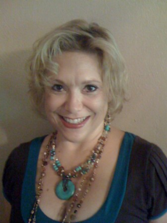 Cindy Howell Photo 11