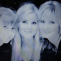 Heidi Sutherland Photo 7