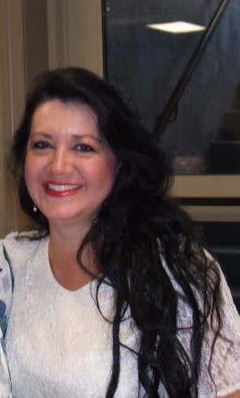 Stacey Schultz Photo 16
