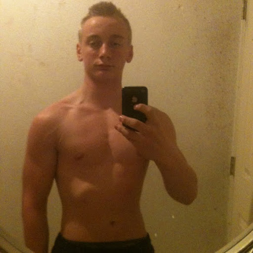 Daniel Quick Photo 39