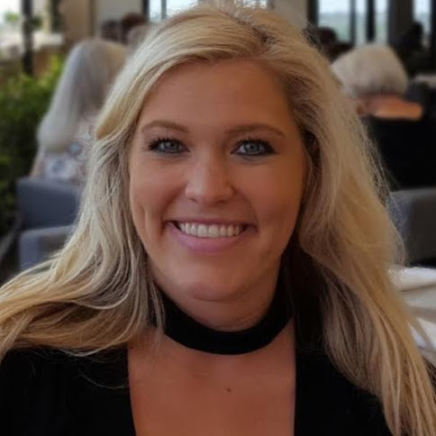 Kara Larson Photo 34