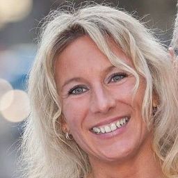 Melanie Ziegler Photo 7