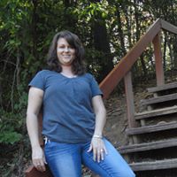 Michelle Brewster Photo 40
