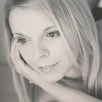 Jennifer Schlegel Photo 34