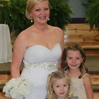 Tanya Williamson Photo 37