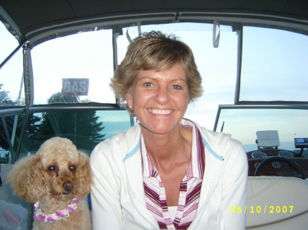 Shelly Vaughn Photo 12