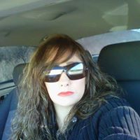 Rebecca Valenzuela Photo 19