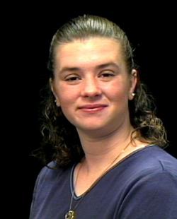 Jennifer Hutton Photo 14