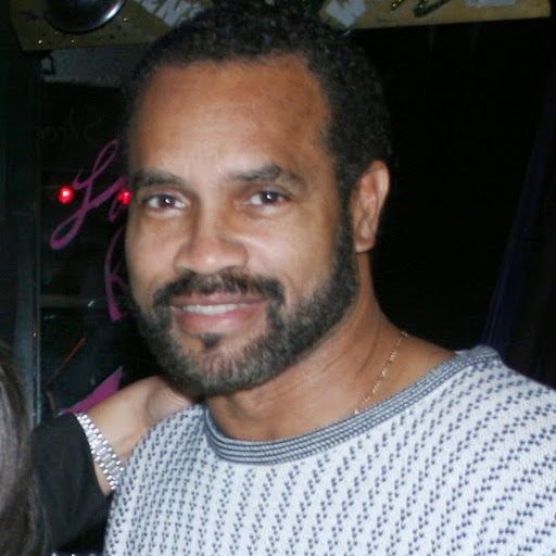 Frederick Thomas Photo 17