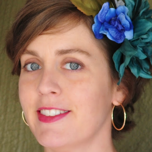 Sarah Wilson Photo 24