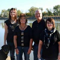 Laura Schuler Photo 10