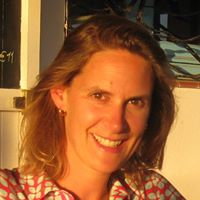 Caroline Atkinson Photo 42