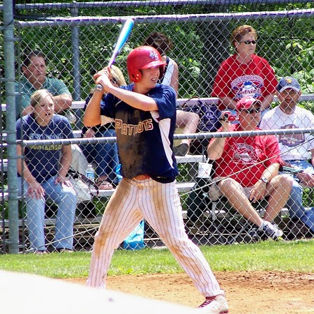 Trevor Gray Photo 25