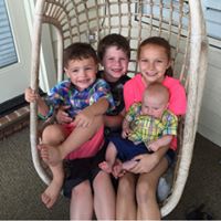 Debbie Easterling Photo 13