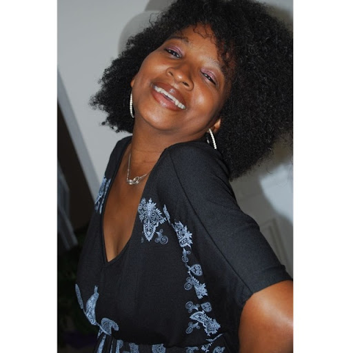 Tamara Phillips Photo 6