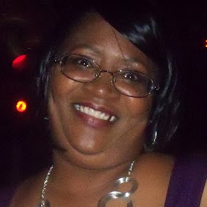 Sandra Emery Photo 27