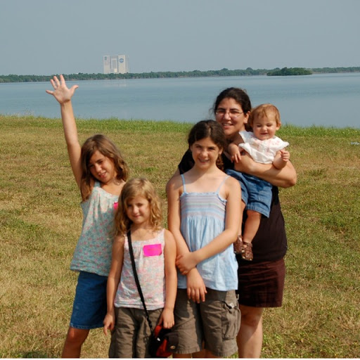 Alison Fields Photo 11
