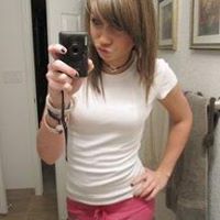 Angie Riddle Photo 29