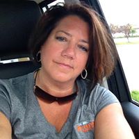 Michelle Lewis Photo 26