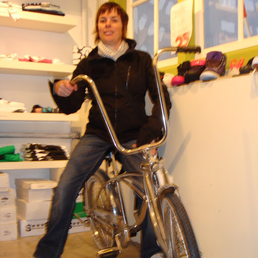 Tracey Little Photo 16