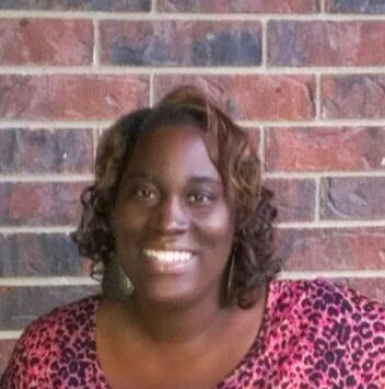 Christina Dobbins Photo 36