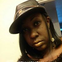 Dee Thomas Photo 32