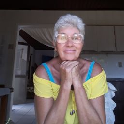 Angela Kern Photo 19