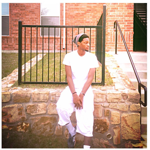 Darius Taylor Photo 31
