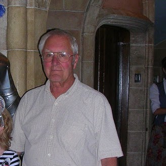Thomas Pollock Photo 9