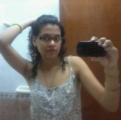 Andrea Cruz Photo 31