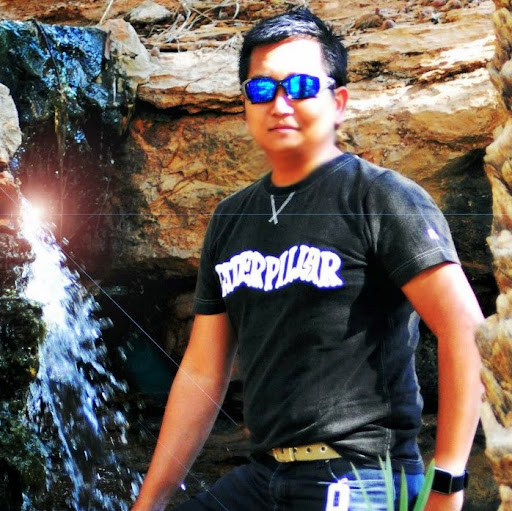 Manuel Uy Photo 14