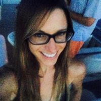 Amy Larkin Photo 29
