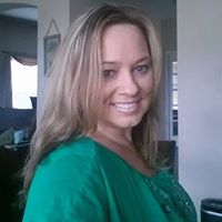 Laura Hamill Photo 18