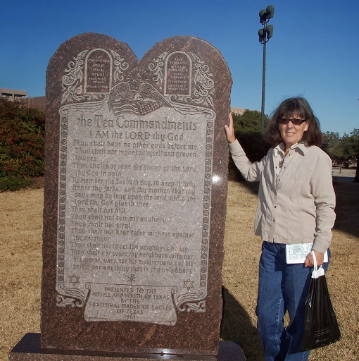 Ruth Thacker Photo 8