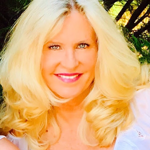 Ginger Roberts Photo 20