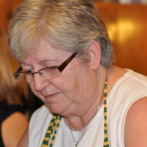 Debra Burke Photo 31