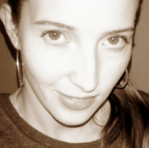 Nathalie Jones Photo 6