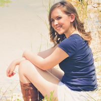 Rebecca Mackenzie Photo 17