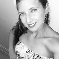Elizabeth Tapp Photo 11