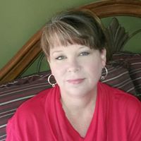 Lori Poole Photo 17