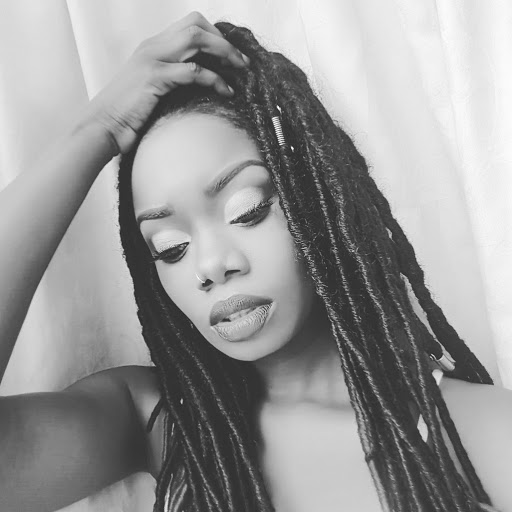 Joy Benjamin Photo 26