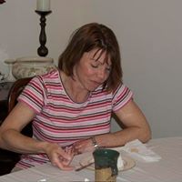 Leslie Esposito Photo 7