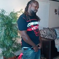 Antonio Holley Photo 9
