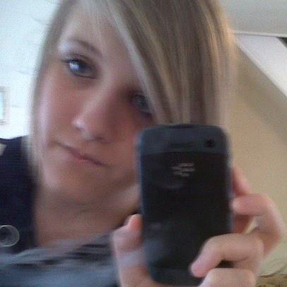 Sarah Bullen Photo 7